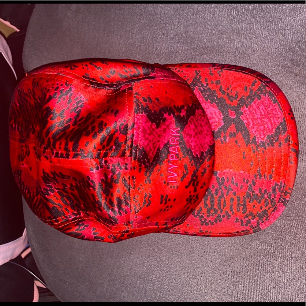 Snake Print IVY PARK HAT (Red)